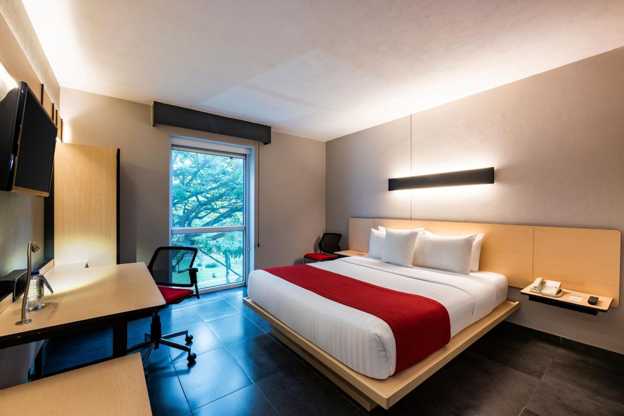 City Express Plus By Marriott Cali Colombia Exterior foto